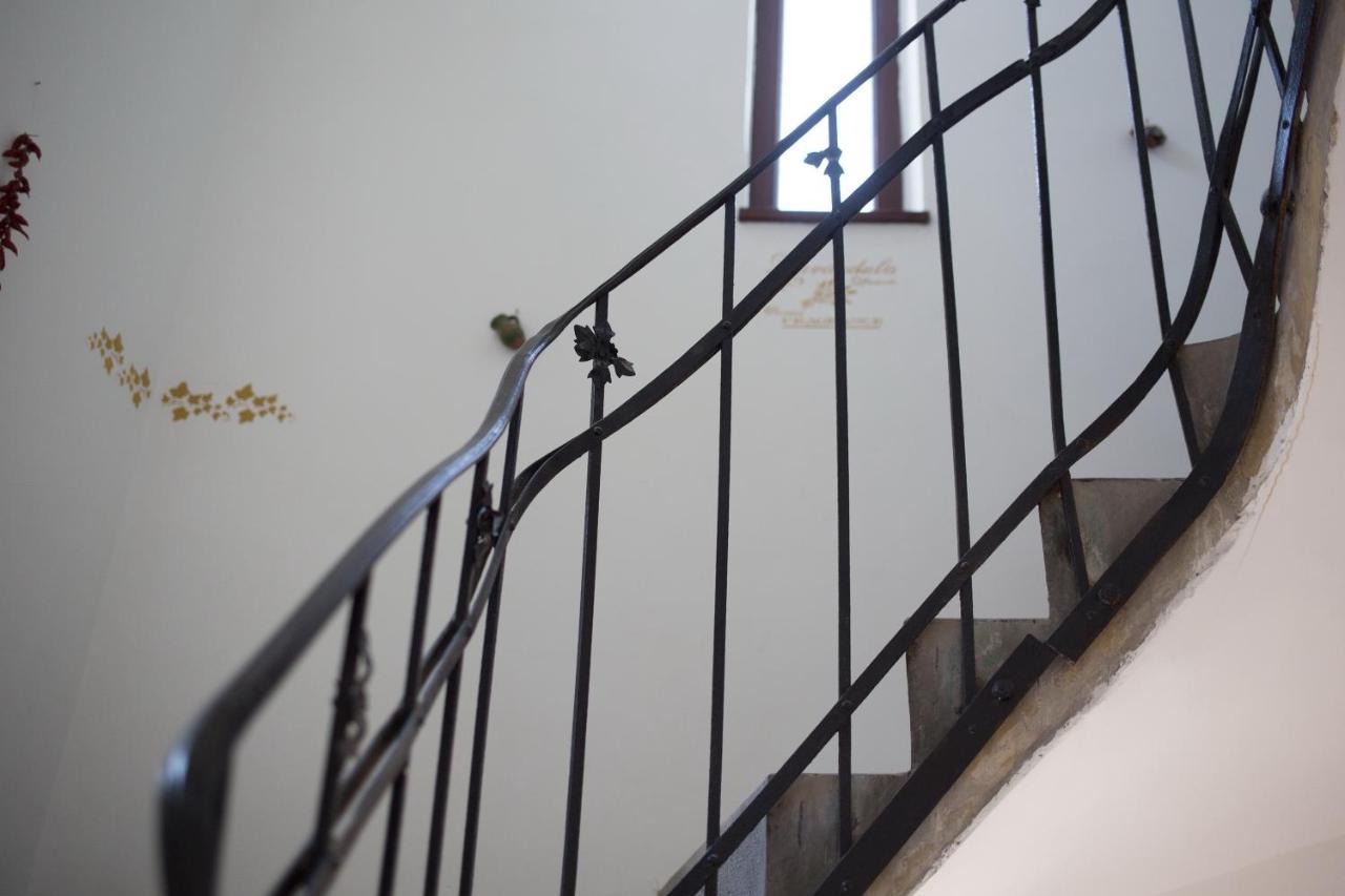 Kuria Apartman Budapest With Free Parking Exterior foto