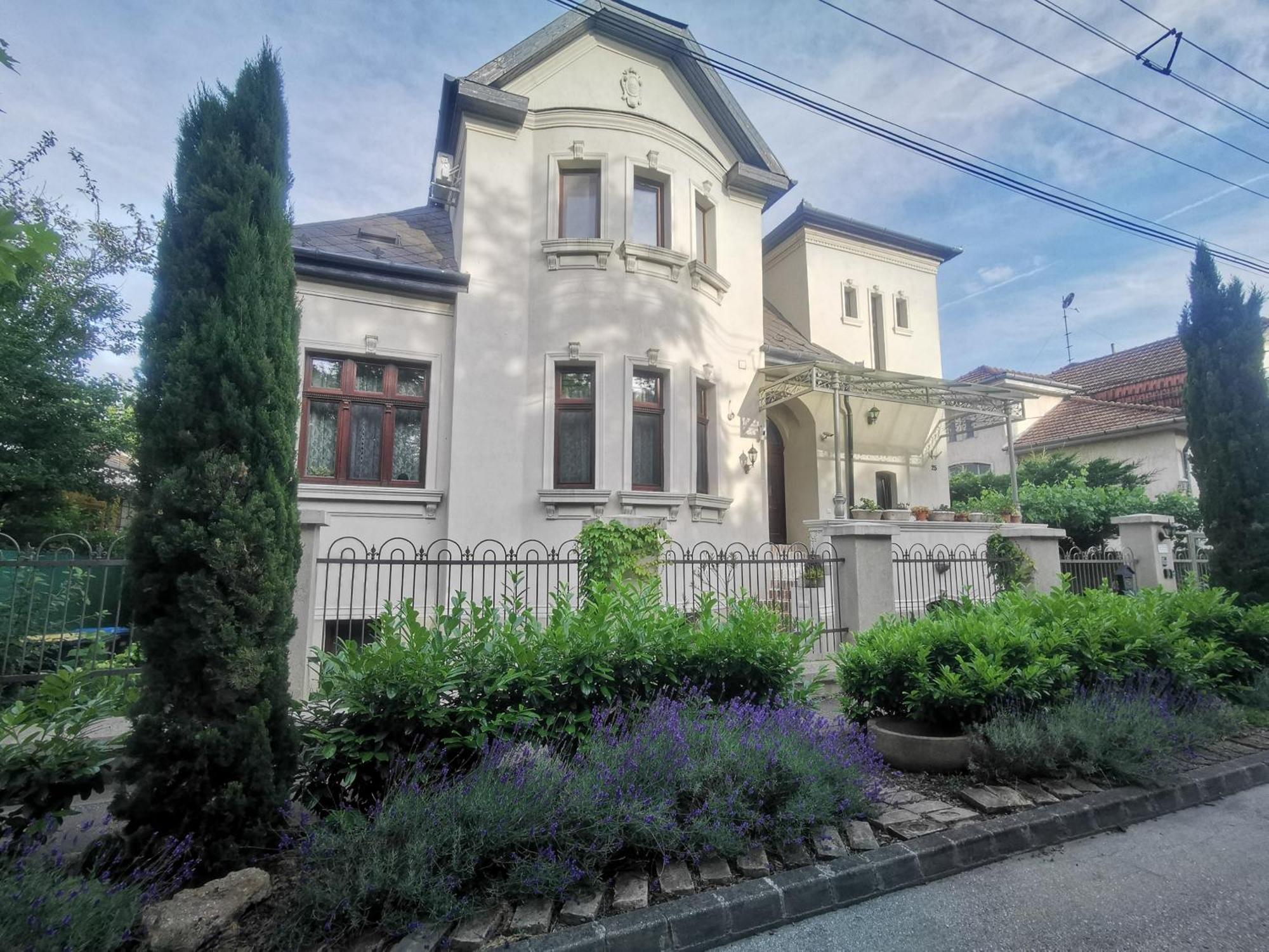 Kuria Apartman Budapest With Free Parking Exterior foto