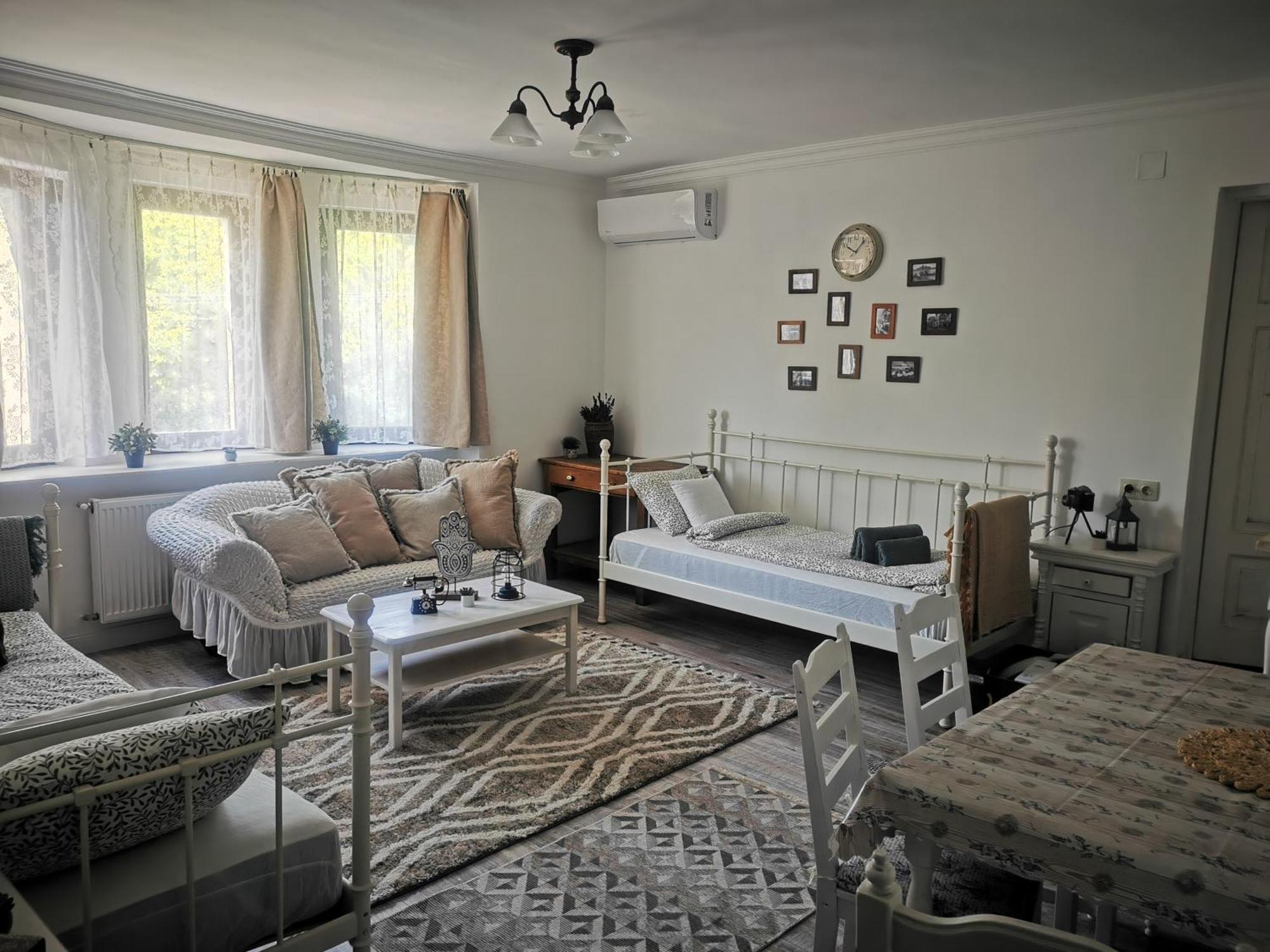 Kuria Apartman Budapest With Free Parking Exterior foto